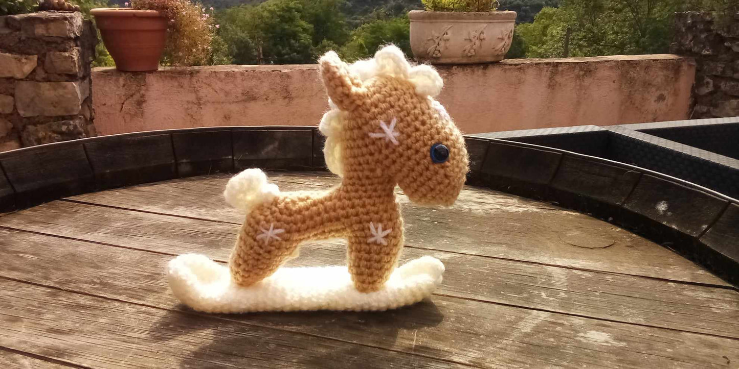 mini doudou cheval bascule